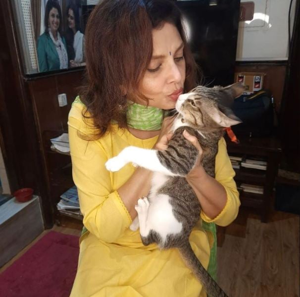 Varsha Usgaonkar with her pet cat Narmada 