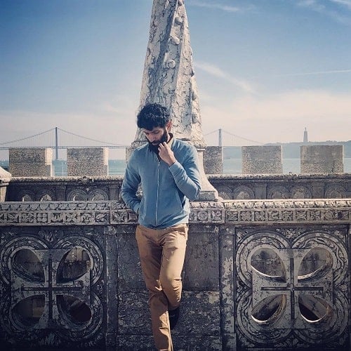 Vasanth Ravi during his trip