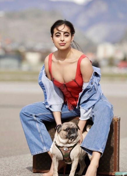 Vasundhara Oswal with her pet dog