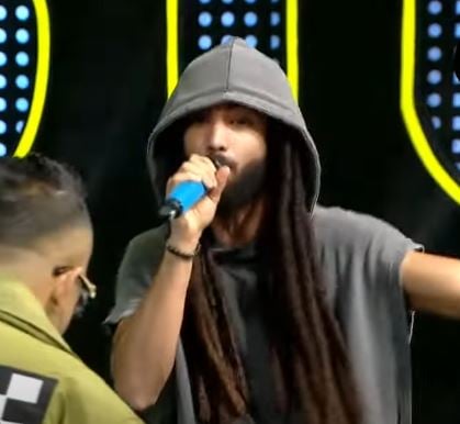 Vichaar during a performance in MTV Hustle 4
