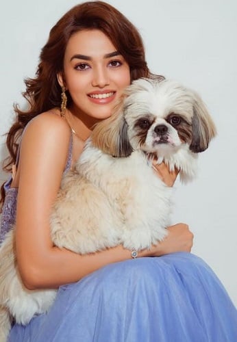 Vidhi Yadav with her pet dog