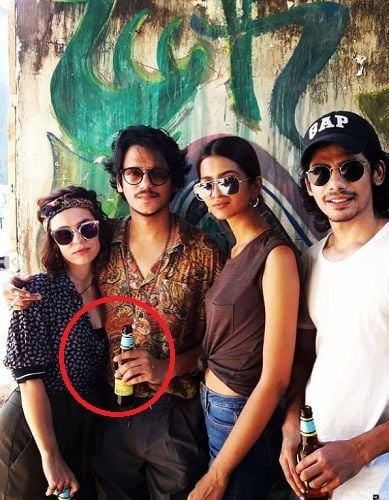 Vijay Varma with his friends