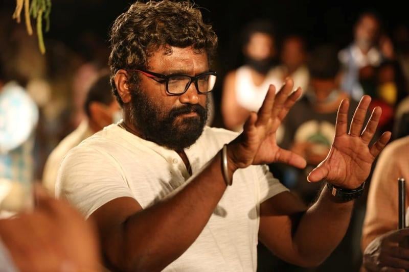 Vikram Sugumaran directing a film