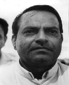 Vir Bahadur Singh was looked after by Amar Singh