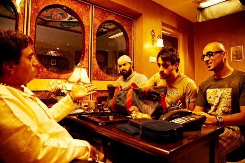 Vir Das (right) in the film Delhi Belly (2011)