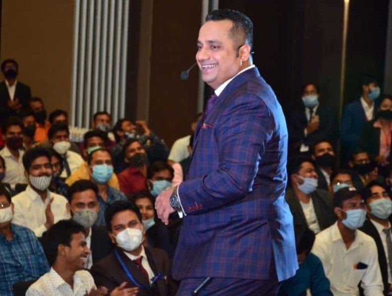 Vivek Bindra during a seminar