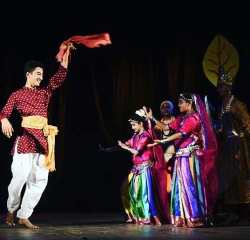 Vyom Vyas in a theatre play