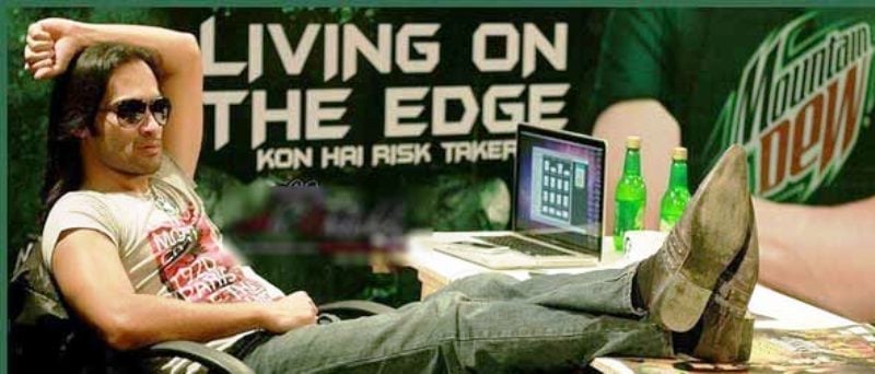 Waqar Zaka in Living on the Edge