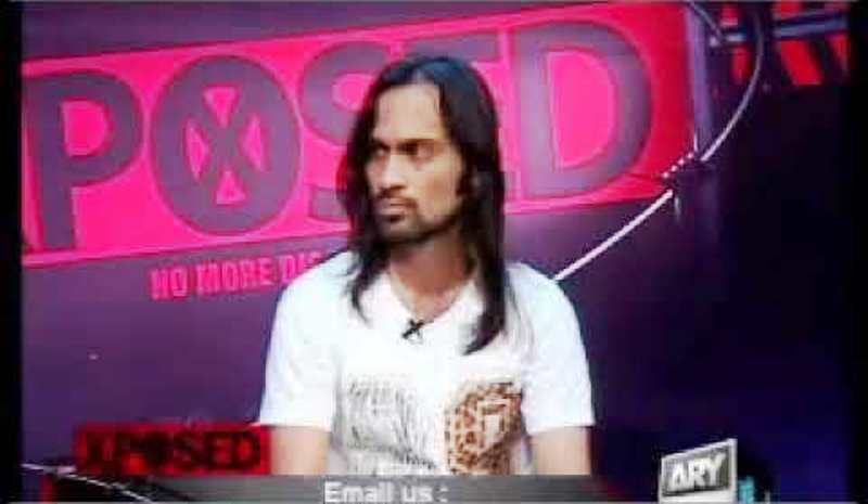 Waqar Zaka in XPOSED