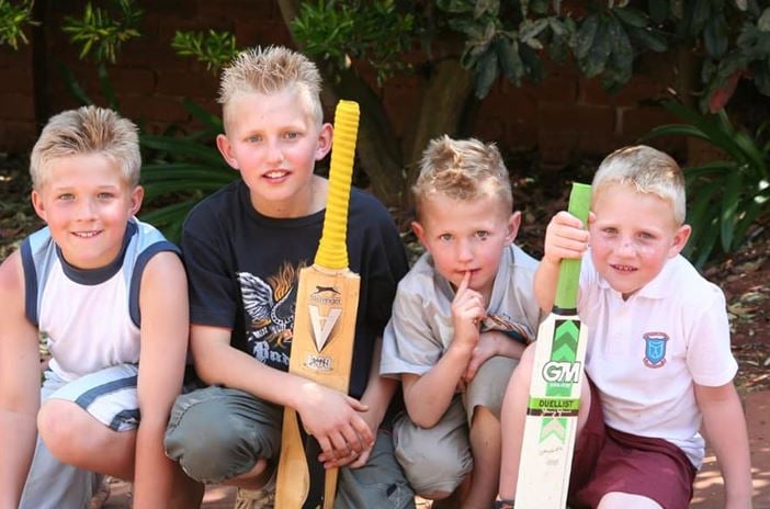 Wiaan Mulder with his friends during childhood