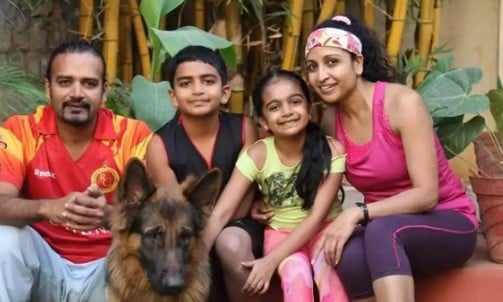Yamuna Srinidhi with her pet and family members