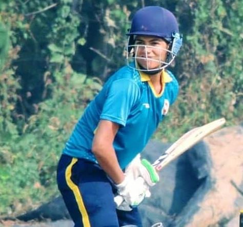Yastika bhatia batting