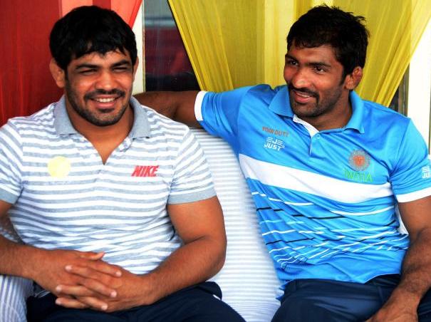 Yogeshwar Dutt with Sushil Kumar