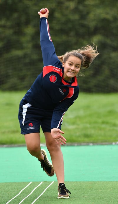 Amy Hunter in action