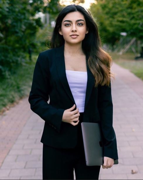 Zara Dar when she studied at college