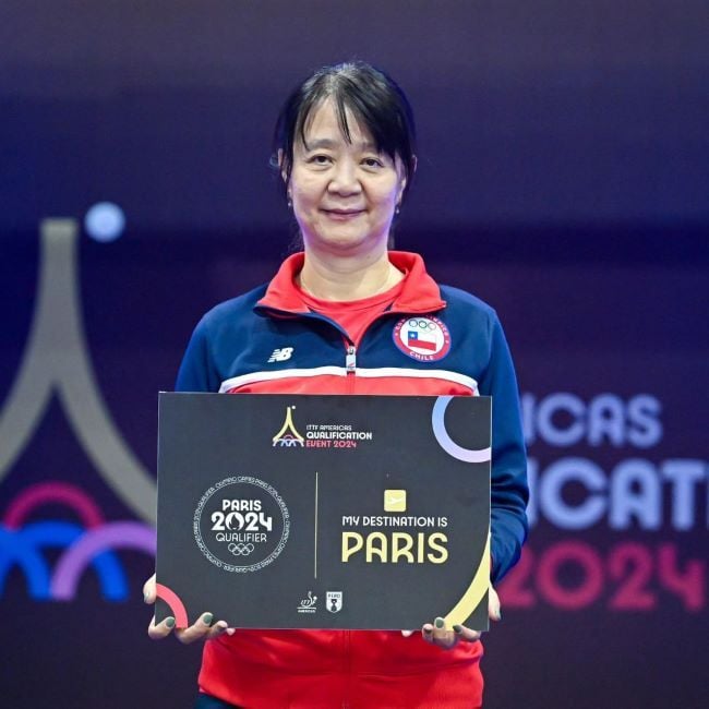 Zhiying Zeng with the Qualification ticket for the Summer Olympics 2024